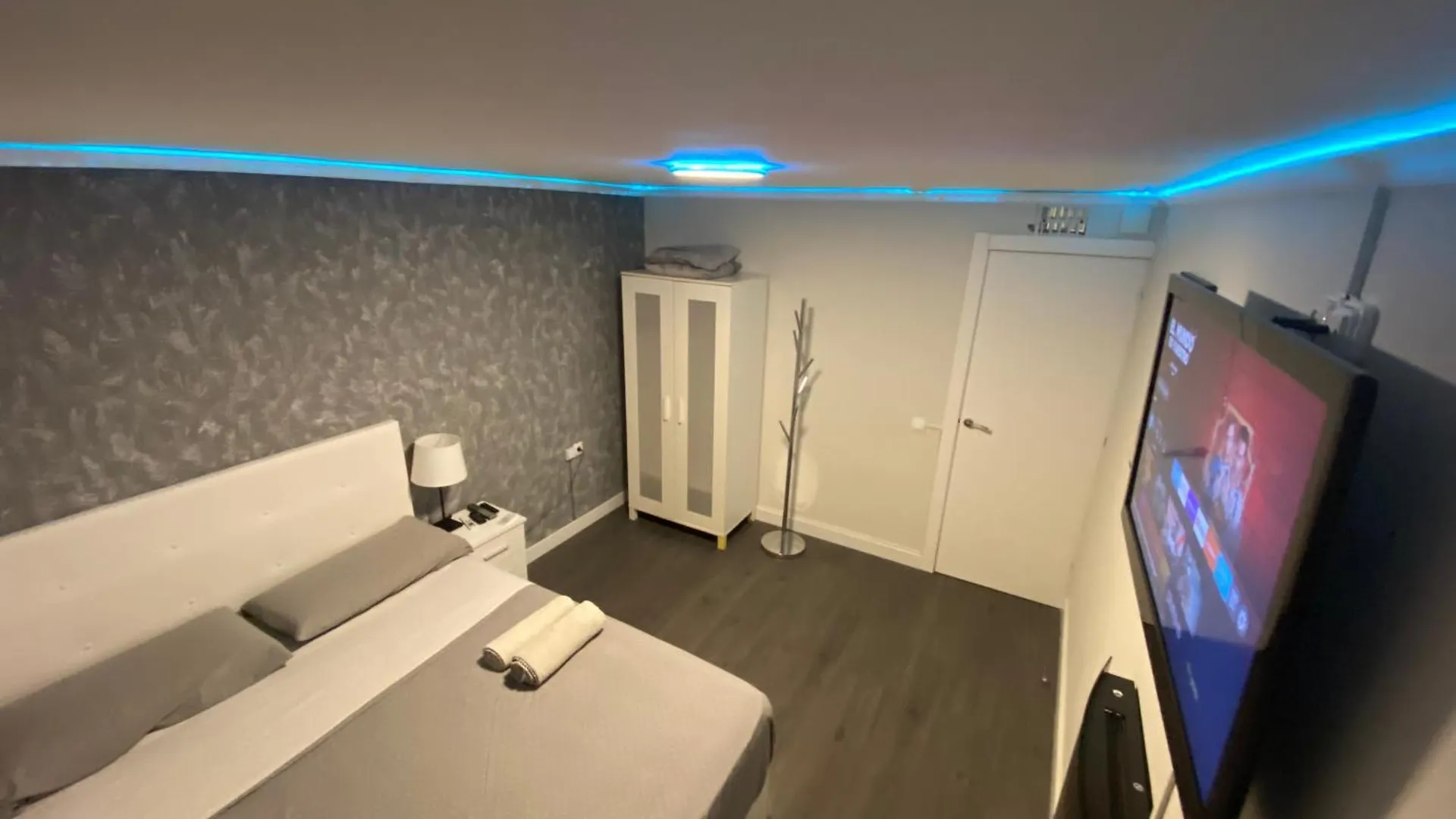 Homestay szállás Habitaciones Cerca Del Centro De Barcelona, Barceloneta, Aeropuerto Y Fira Hospitalet de Llobregat Spanyolország